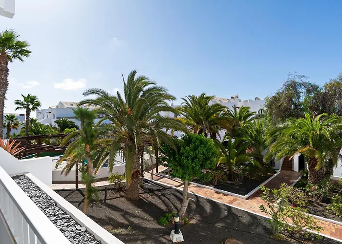 Palmeras - Pool & Terrace - Next To Apartment