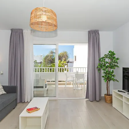 Palmeras - Pool & Terrace - Next To Apartamento Costa Teguise