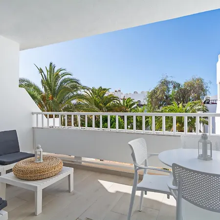 Palmeras - Pool & Terrace - Next To Costa Teguise