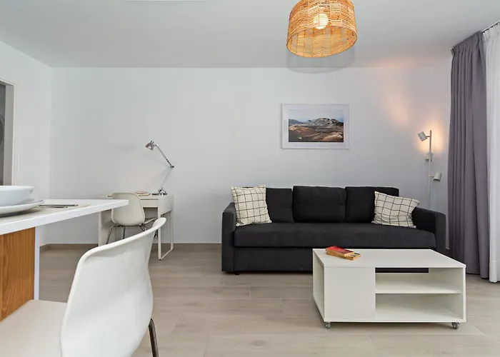 Palmeras - Pool & Terrace - Next To Daire Costa Teguise