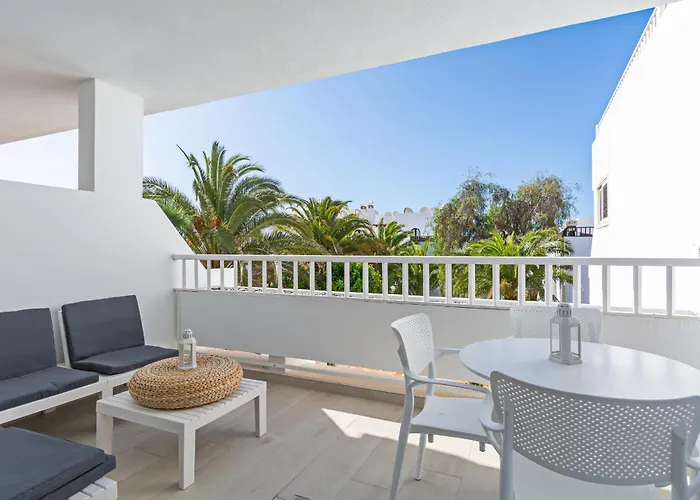 Palmeras - Pool & Terrace - Next To Costa Teguise