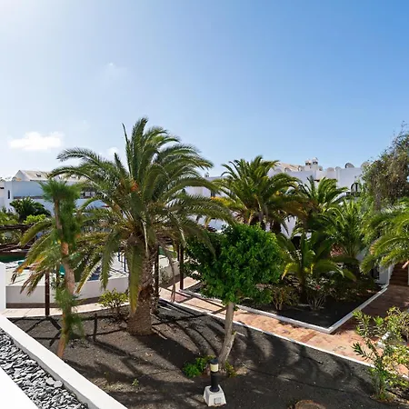 Palmeras - Pool & Terrace - Next To Daire